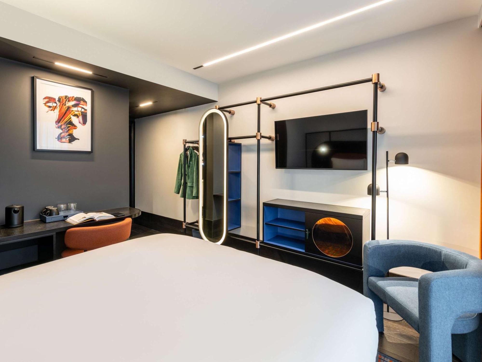 Tribe Manchester Airport By Accor Хейл Экстерьер фото