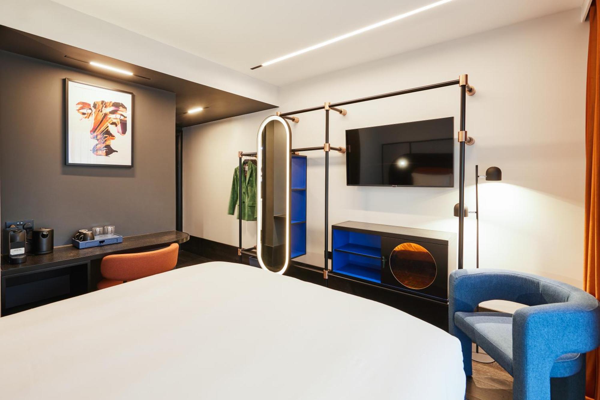 Tribe Manchester Airport By Accor Хейл Экстерьер фото