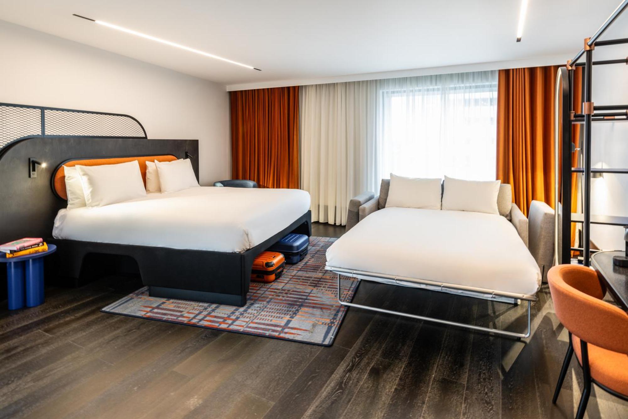 Tribe Manchester Airport By Accor Хейл Экстерьер фото