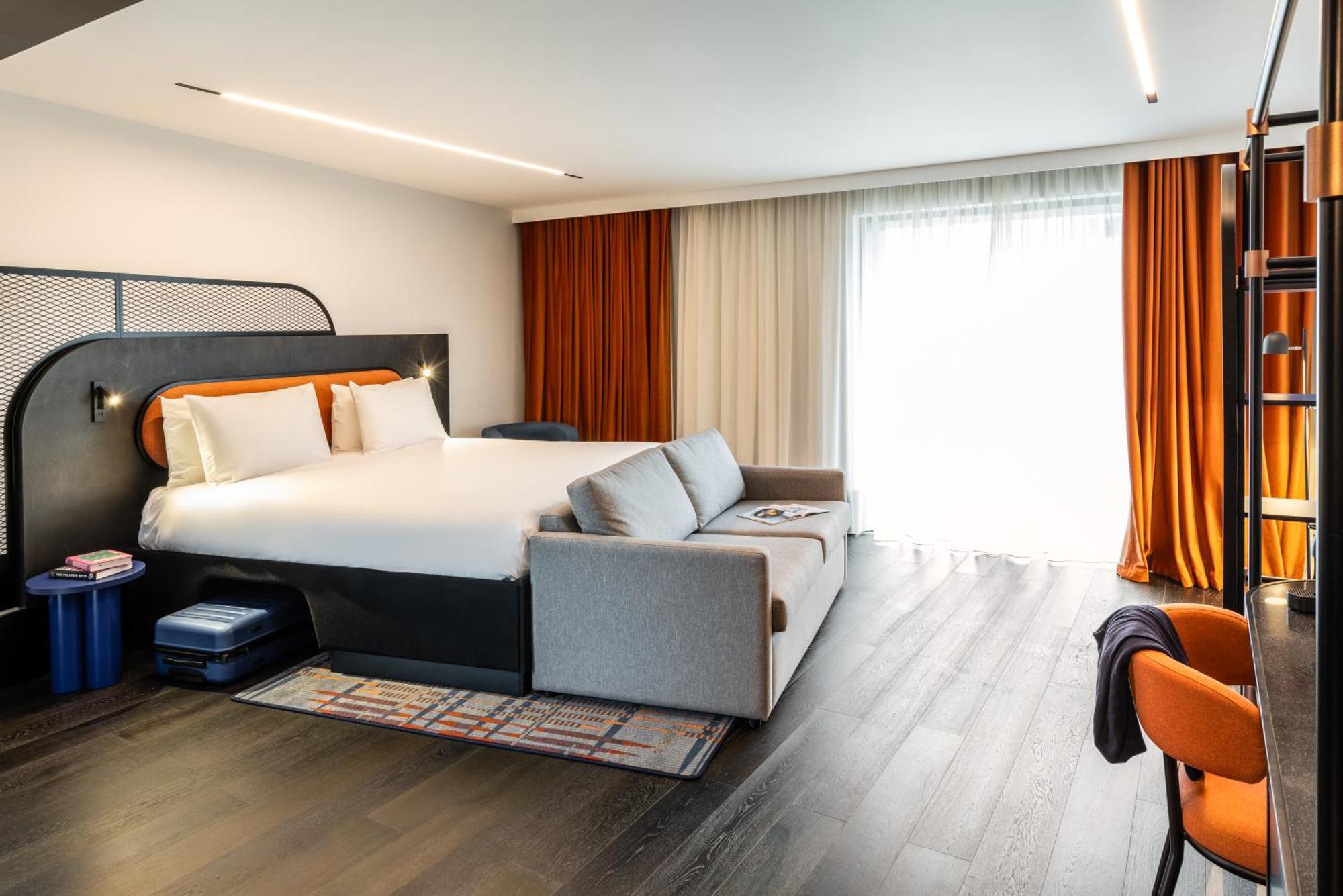 Tribe Manchester Airport By Accor Хейл Экстерьер фото